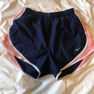 Nike Women’s Dry Tempo Running Shorts